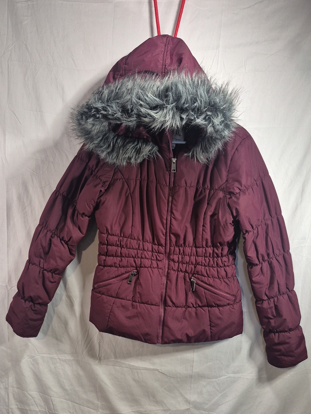 Women's Hooded Puffer Coat in Plum with Faux-Fur Trim